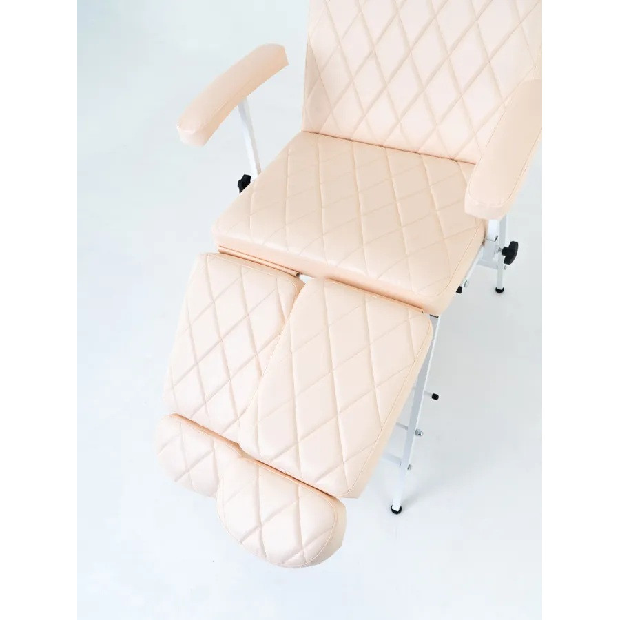 Кресло педикюрное Ромб бежевое